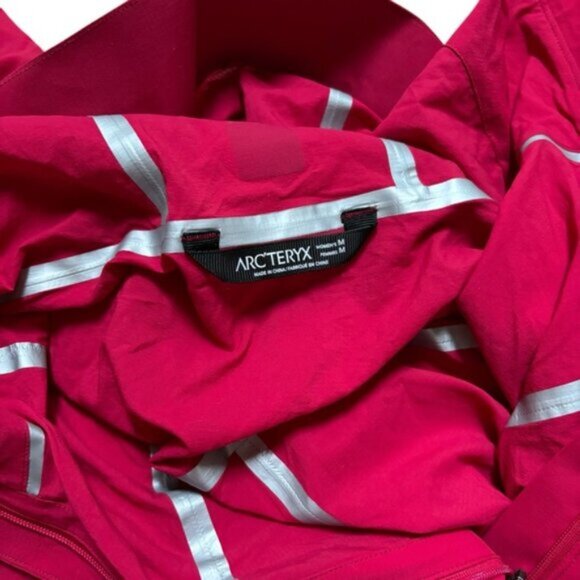 Arc'teryx A2B Windbreaker Jacket Women Size Medium - Picture 5 of 7